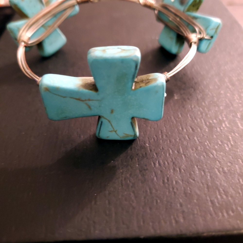 Light blue 3 cross & silver handmade bracelet - Picture 4 of 4